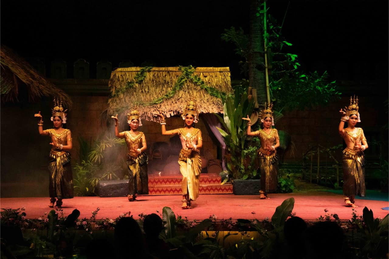 Traditional Apsara Dance Show