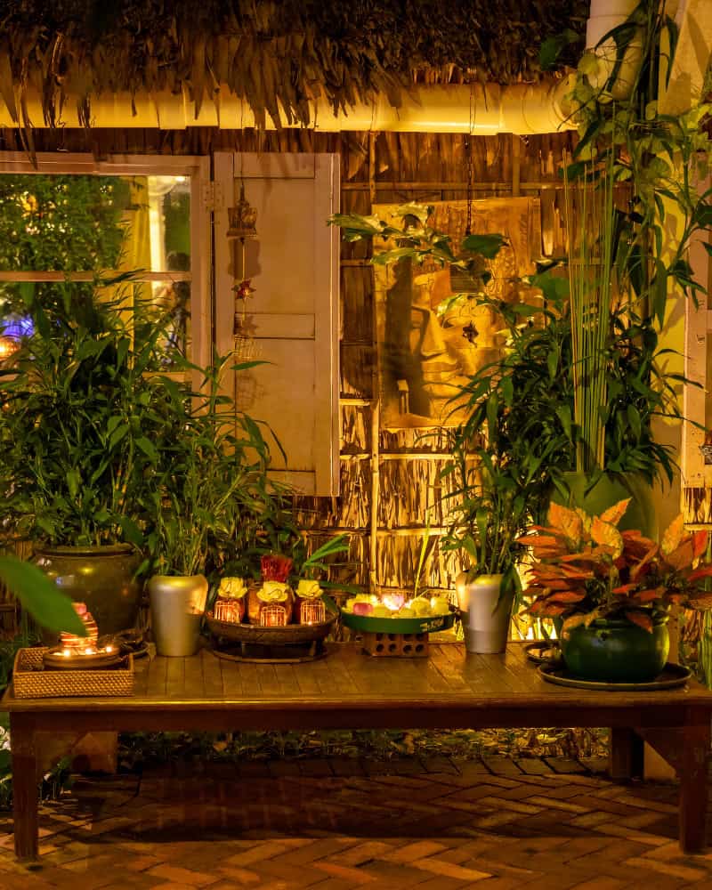Kanell Dinner Show Garden